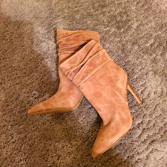Marc Fisher brand new suede booties. - Picture 1 of 4